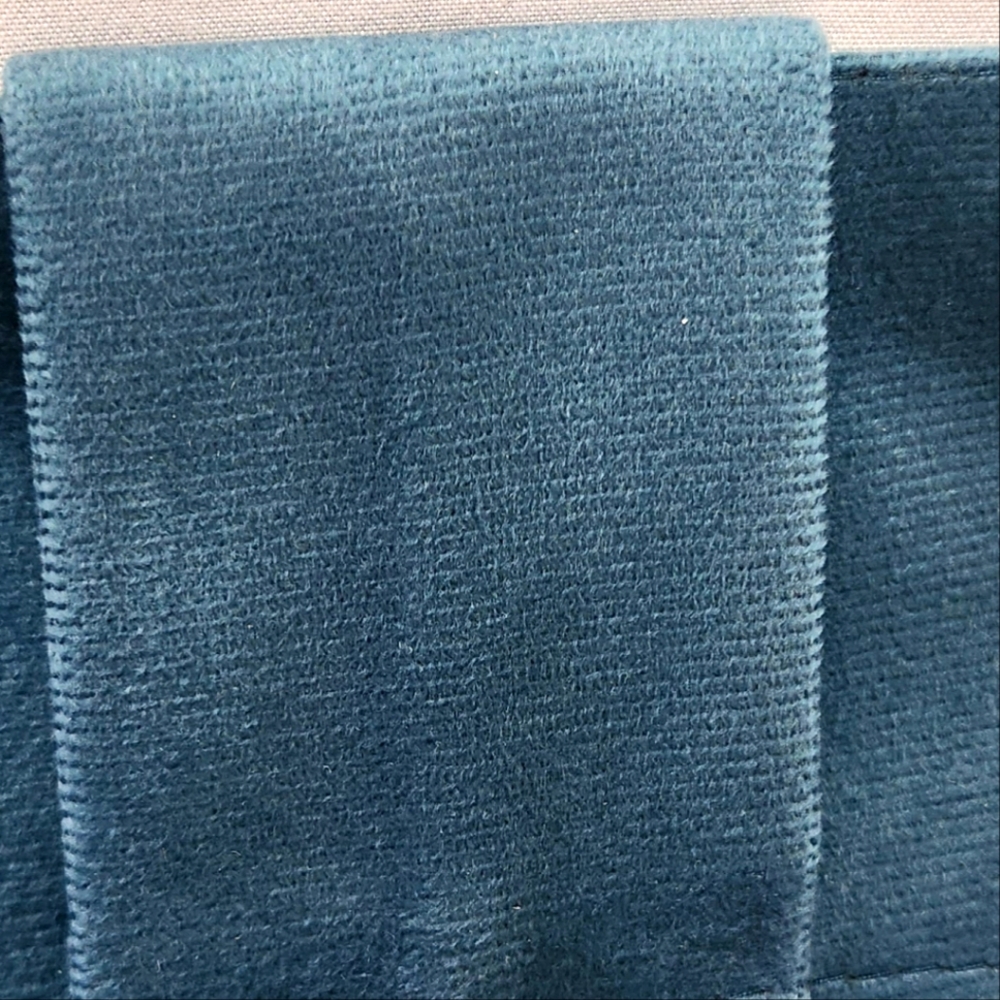 Sub Zero Drape Teal One panel  51"x94"